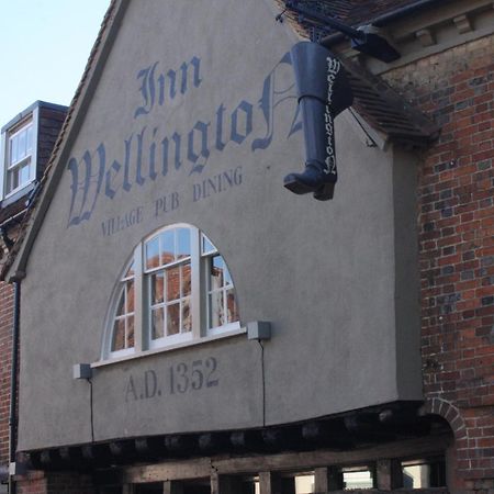 The Wellington Hotel Welwyn Buitenkant foto